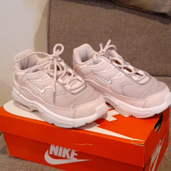 Little Air max plus - Picture 2 of 6
